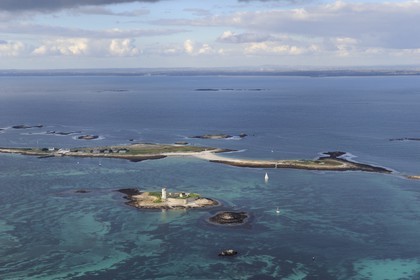 France, Finistere, La Foret Fouesnant, Glenan islands, Fort Cigogne on Cigogne Island and St Nicolas Island in the background (aerial view)