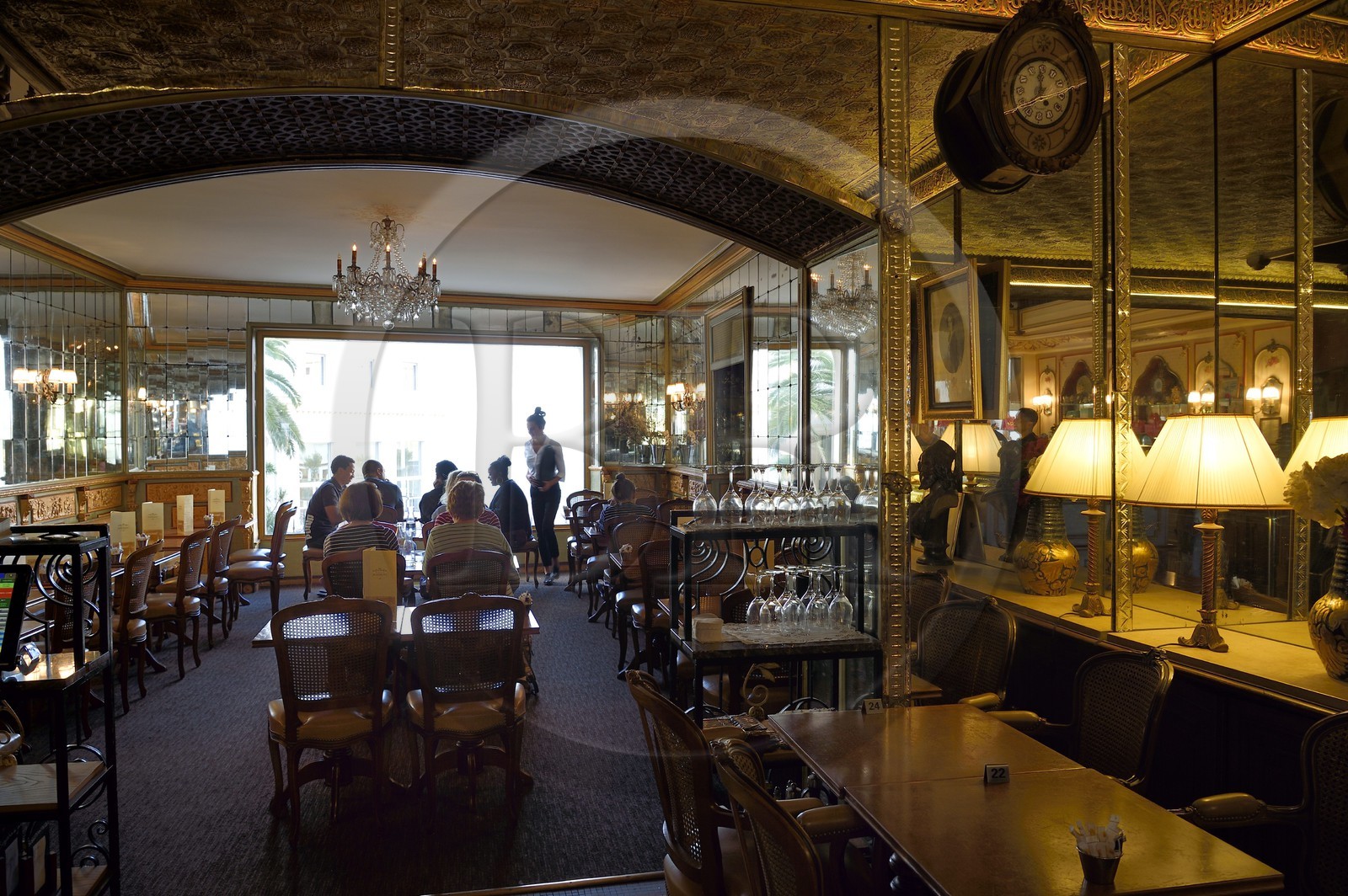 France, Pyrénées-Atlantiques (64), Pays-Basque, Biarritz, patisserie Miremont, salon de thé créé en 1880
