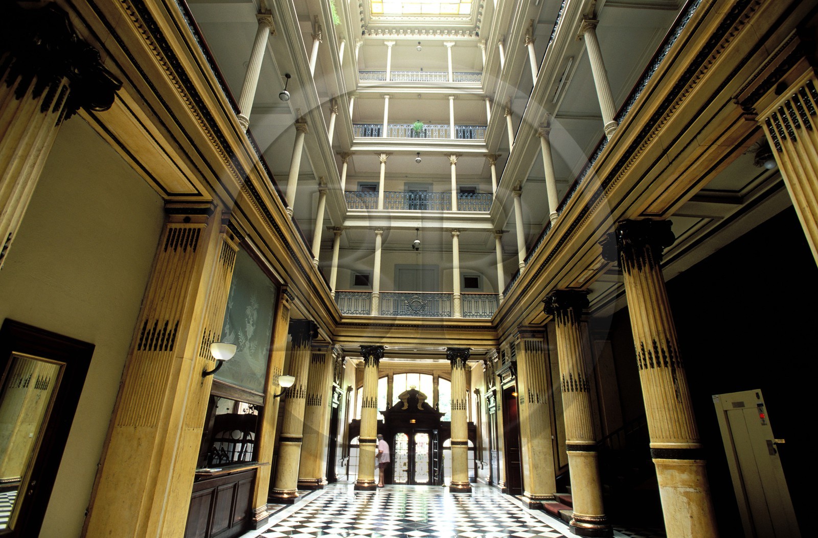 France, Savoie (73), Aix-les-Bains, hall d' Entrée de l' ancien palace grand hôtel