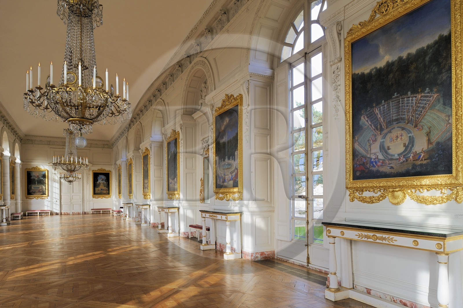 France, Yvelines (78), château de Versailles, classé Patrimoine Mondial de l'UNESCO, le Grand Trianon, la Galerie expose 21 tableaux représentant les bosquets de Versailles de Cotelle