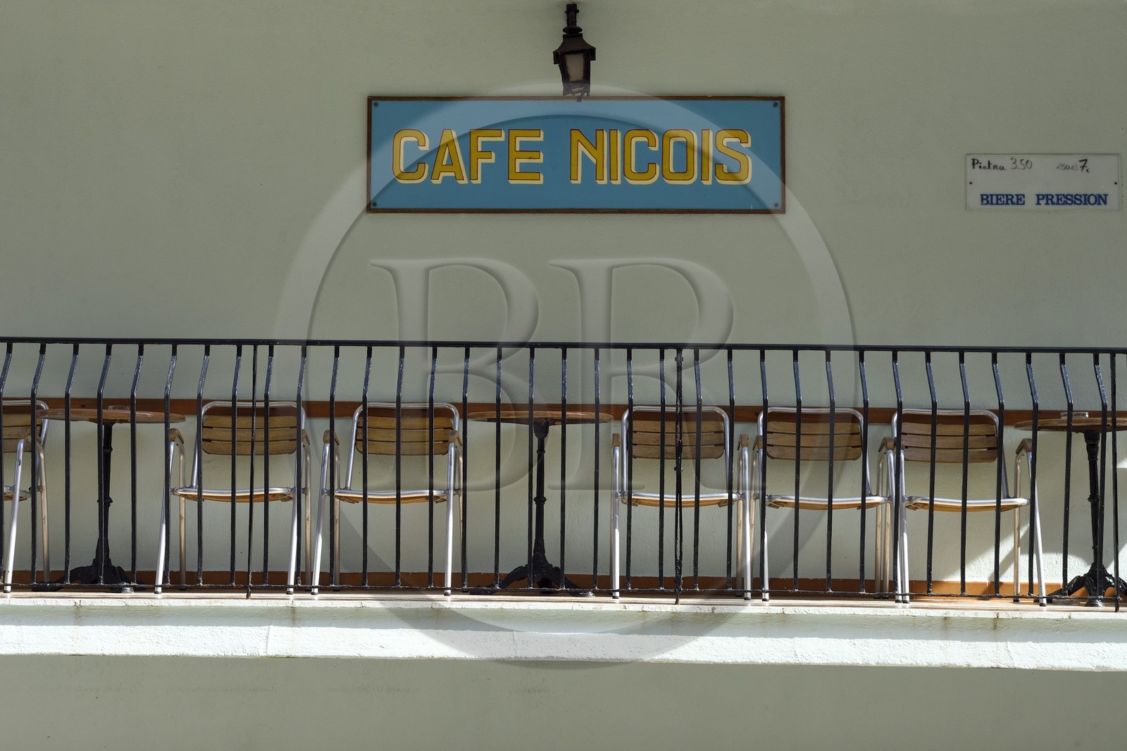 France, Corse du Sud, Bonifacio, Upper Town, Café Nicois on the street Fred Scamaroni