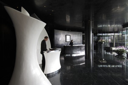 Irlande, comté de Galway, Galway, the G Hotel, par Douglas Wallace Architects and Designers et Philip Treacy