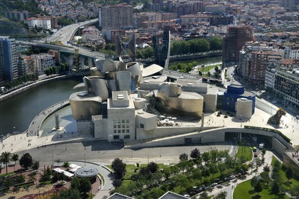 Espagne, Pays basque espagnol, Biscaye, Bilbao, le musée Guggenheim de l'architecte Frank Gehry