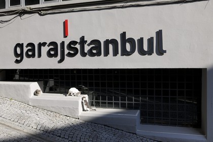 Turquie, Istanbul, quartier de Beyoglu, Garajistanbul, lieu des arts vivants et de la performance