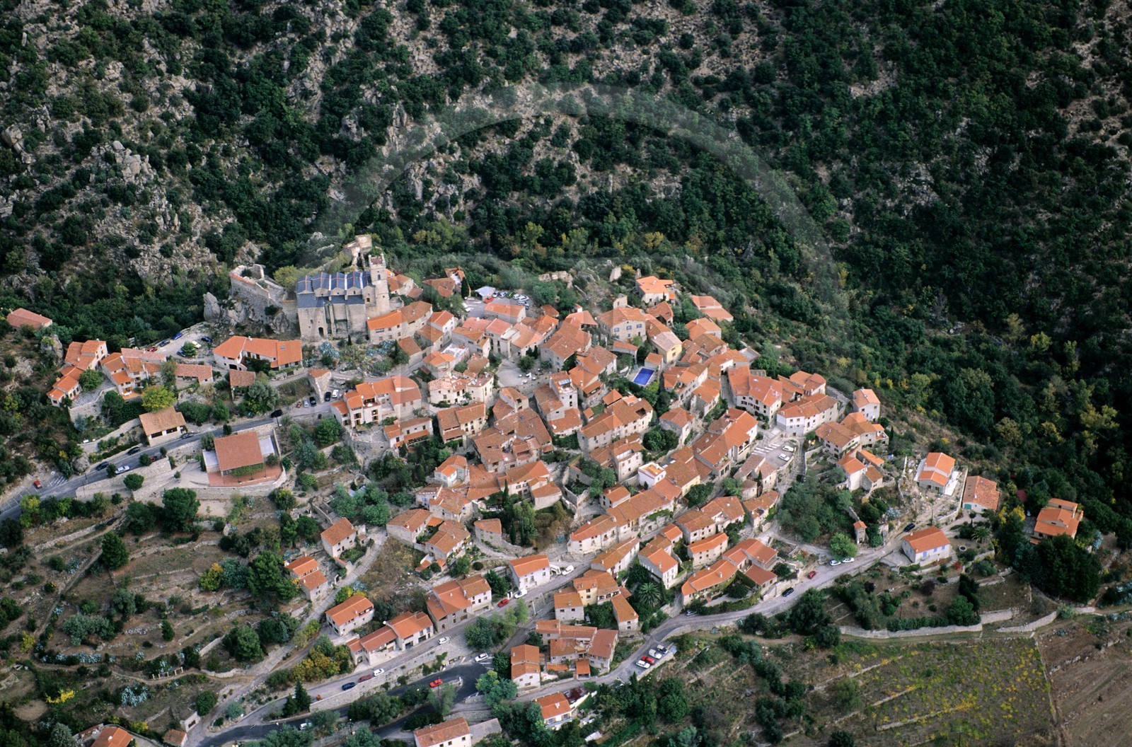 France, Pyrénées Orientales (66), village d' Eus, labellisé Les Plus Beaux Villages de France (vue aérienne)