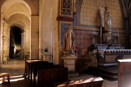 France, Haute-Marne (52), Vignory, église édifiée par Gui Ier au 11ème siècle