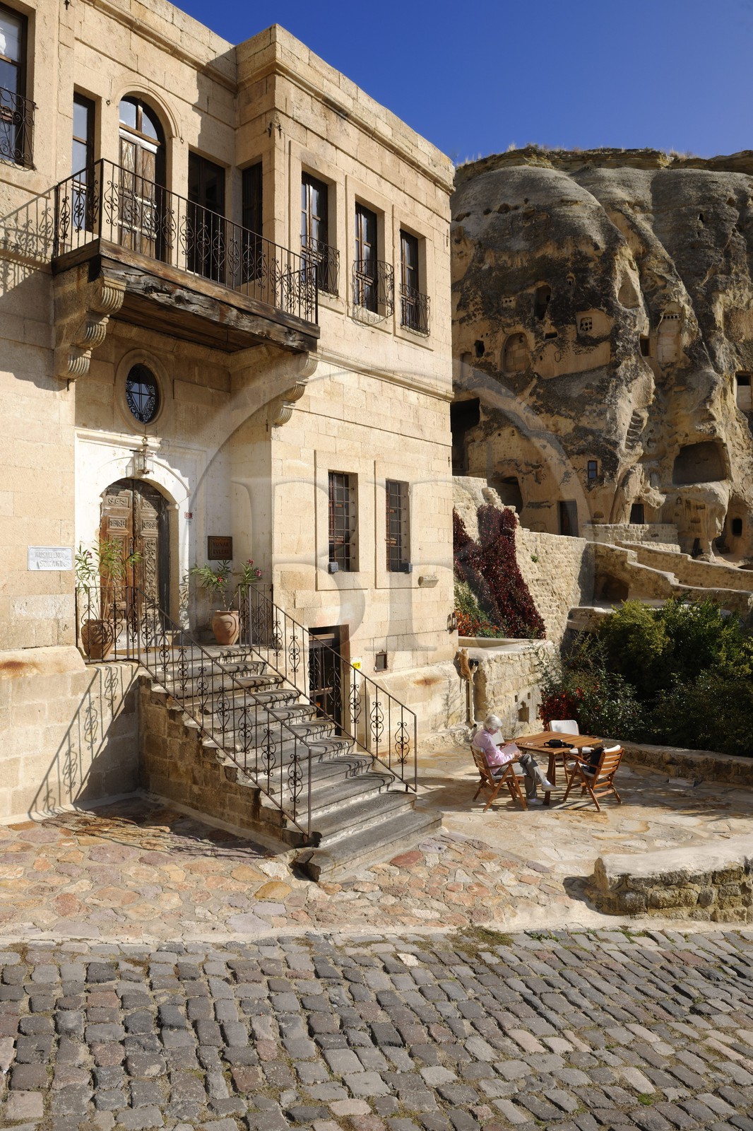 Turquie, Anatolie Centrale, province de Nevsehir, Cappadoce classée Patrimoine Mondial de l'UNESCO, Ürgüp, hôtel de luxe Yunak Evleri dans les anciennes maisons troglodytiques