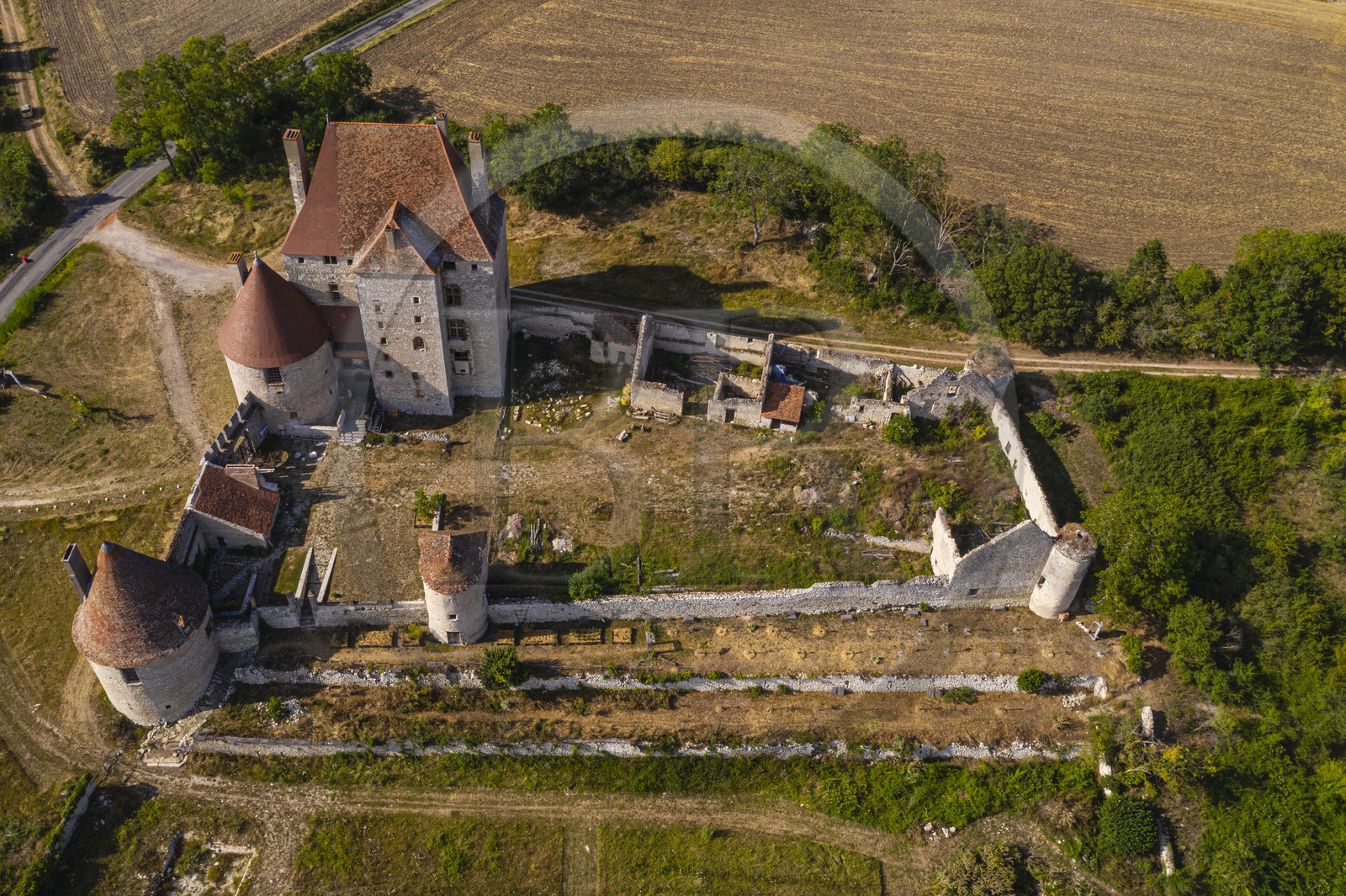 France, Allier (03), former province of Bourbonnais, Besson, Fourchaud castle (14th century to 16th century) now belonging to the descendants of the Bourbon-Parma (aerial view)