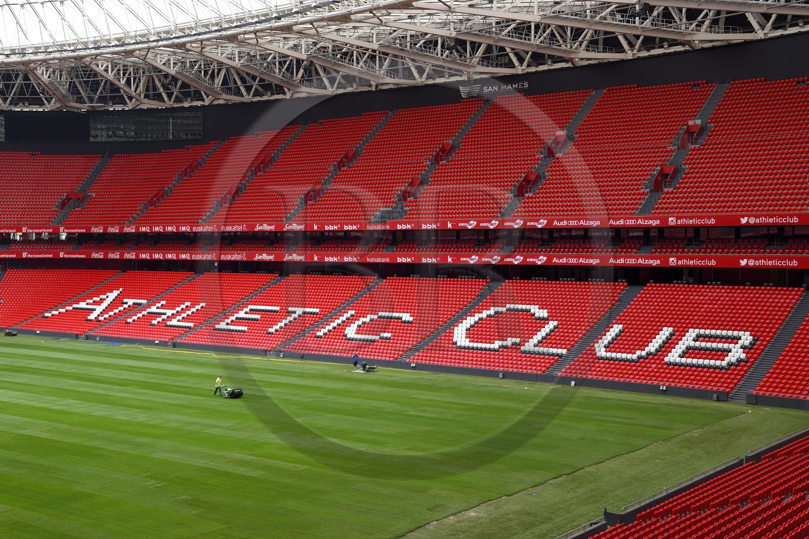 Espagne, Pays basque espagnol, Biscaye, Bilbao, le Stade San Mamés (2013) par l'architecte Norman Foster, siège de l'Athletic Bilbao (Athletic Club)