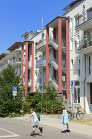 Germany, Baden-Wurttemberg, Freiburg im Breisgau, ecological Vauban quarter