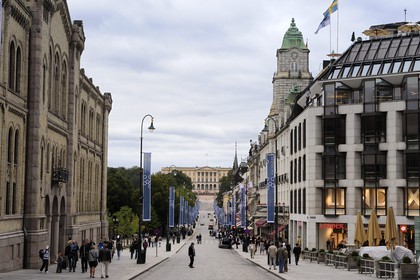 Norway, Oslo, the Royal Palace at the end of Karl Johans Gate, one of the major shopping street of the town