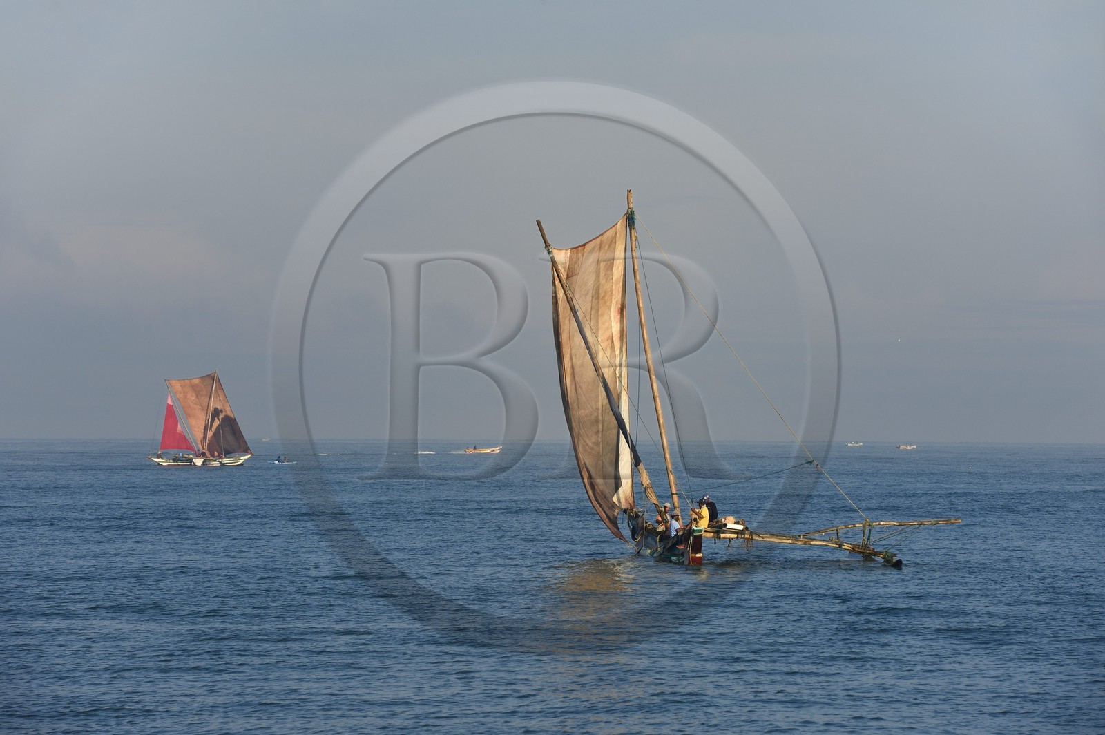 Sri Lanka, Western Province, Negombo, traditional fishing on catamarans