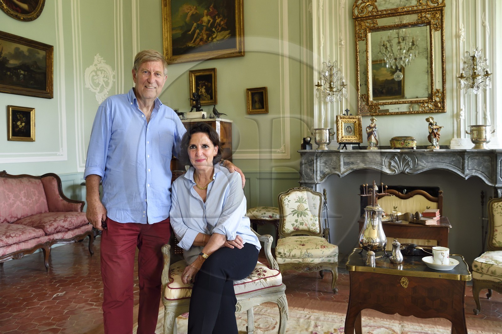 France, Vaucluse, Parc Naturel Regional du Luberon (Natural Regional Park of Luberon), Ansouis, labelled Les Plus Beaux Villages de France (The Most Beautiful Villages of France), Ansouis castle, 17th century appartment, the owners Gérard and Frédérique Rousset-Rouvière