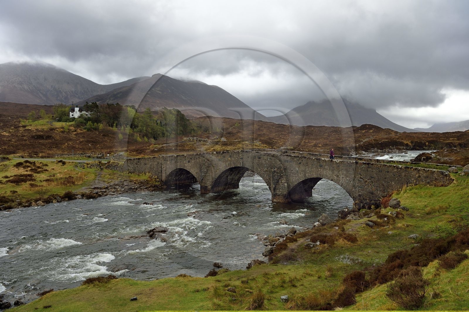 Royaume-Uni, Ecosse, région des Highlands, les Hébrides, Ile de Skye, old Sligachan bridge