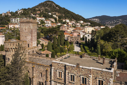 France, Alpes-Maritimes, Mandelieu La Napoule, castle of La Napoule (12th-19th century) and its park labeled Remarkable Garden (aerial view)