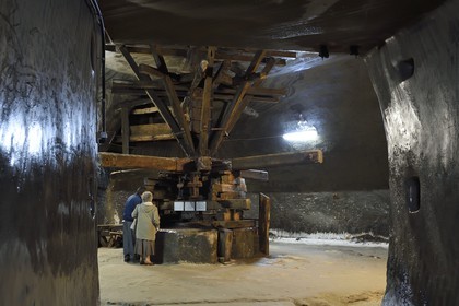 Roumanie, Transylvanie, région de Cluj, Turda, ancienne mine de sel de Turda dont l'exploitation a commencée à l'époque romaine, transformée en centre de loisirs et de santé, salle d'extraction datant de 1880