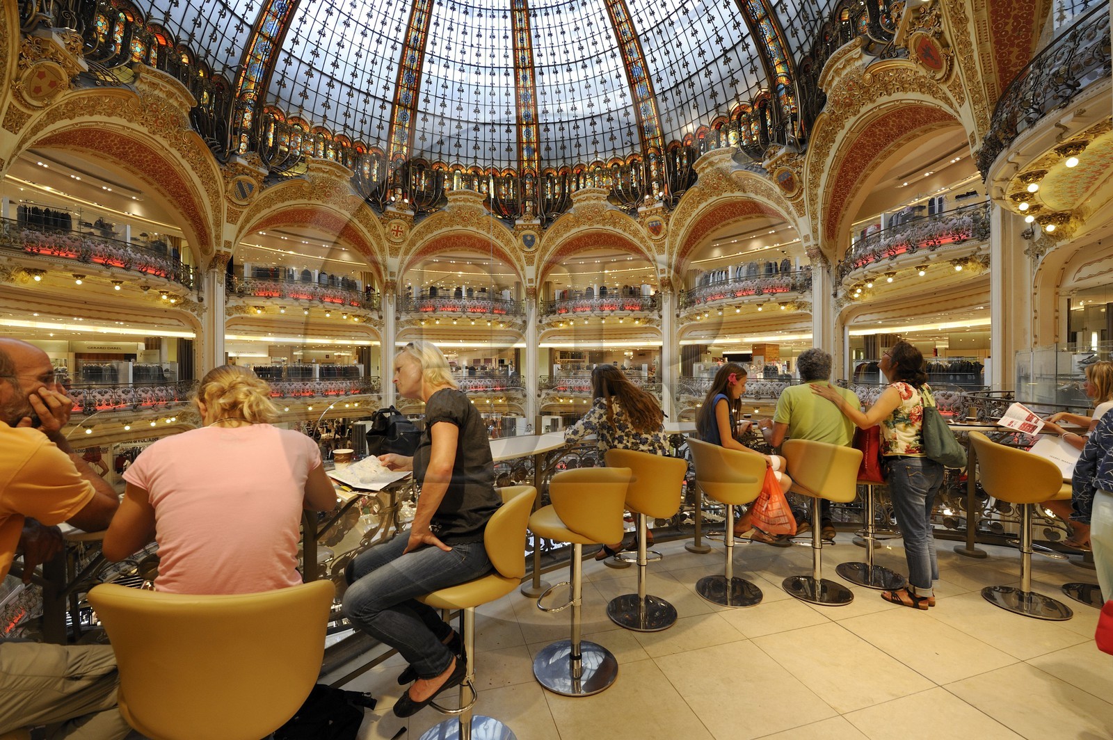 France, Paris (75), le grand magasin des Galeries Lafayette situé boulevard Haussmann