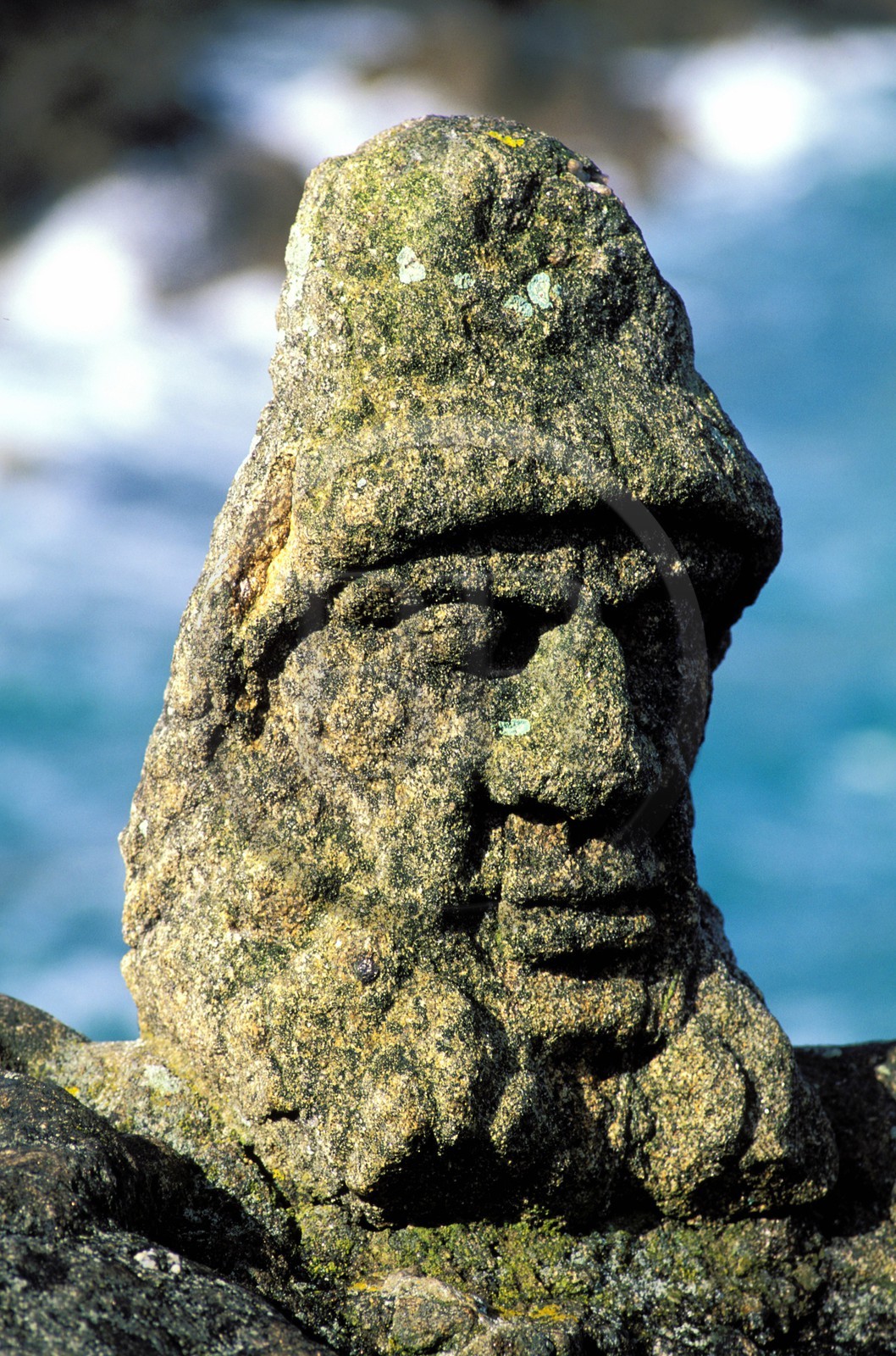 France, Ille-et-Vilaine (35), Rotheneuf, rocher sculpté par l'abbé Fouré entre 1870 et 1904