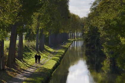 France, Seine-et-Marne (77), Précy-sur-Marne, le canal de l'Ourcq