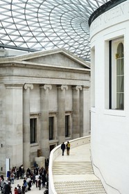 Royaume-Uni, Londres, quartier de Bloomsbury, le British Museum, Queen Elizabeth II Great Court dessinée par le cabinet d'architecture Foster and Partners