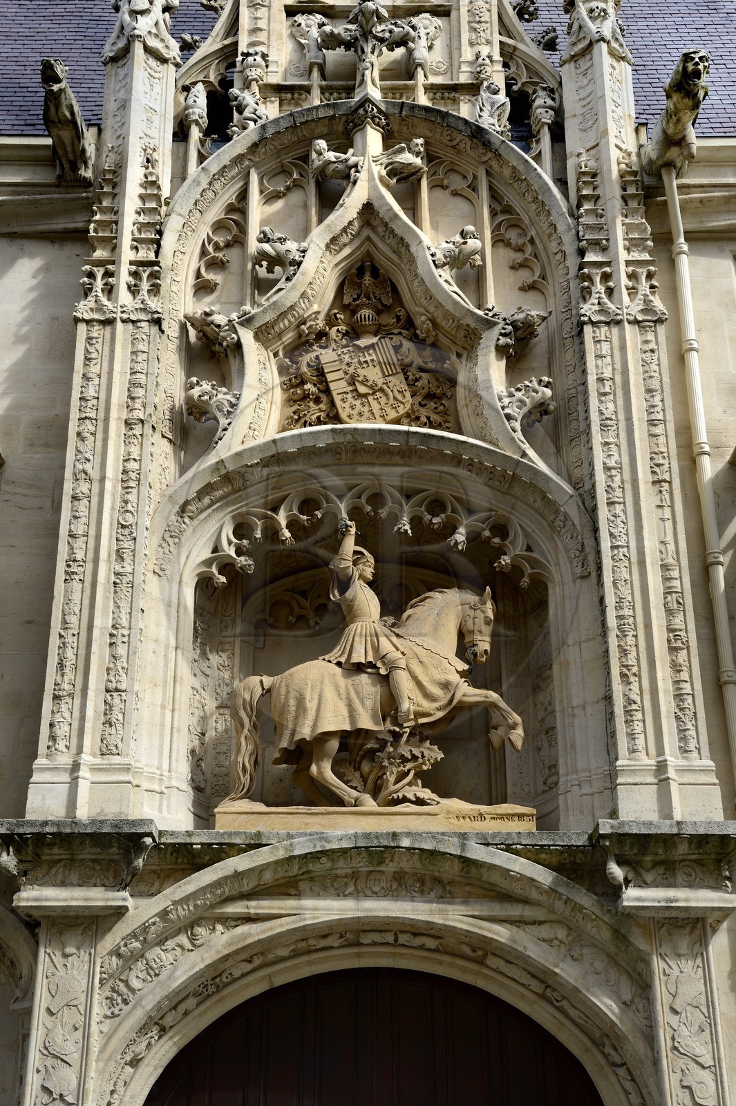 France, Meurthe-et-Moselle, Nancy, Palais Ducal (the Duke of Lorraine's Palace) houses the Historical Museum of Lorraine, equestrian statue of Duke Antoine