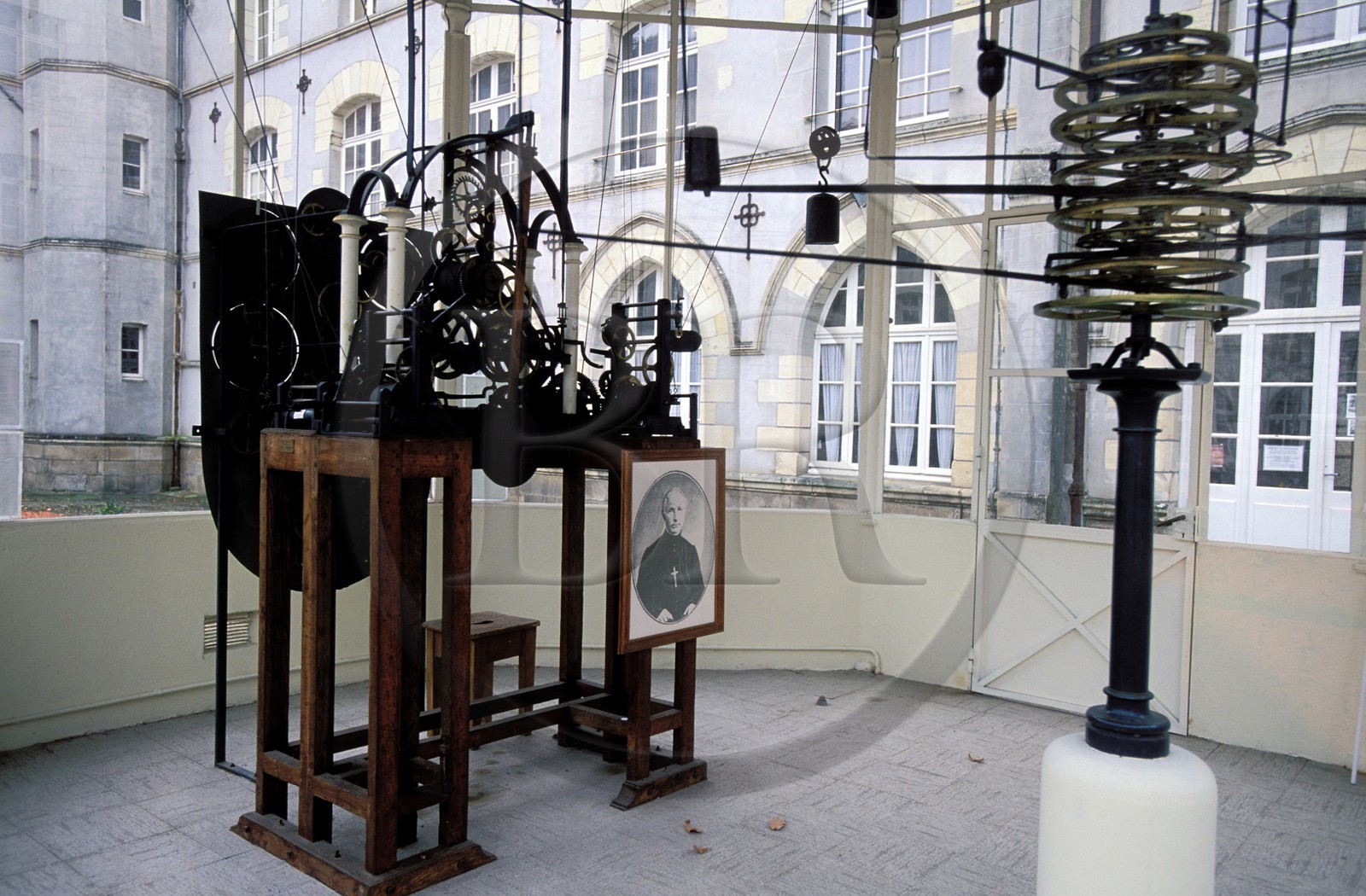 France, Morbihan (56), Ploërmel, la communauté des Frères de Ploërmel, horloge astronomique du Frère Bernardin