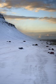 Norway, Svalbard, Spitzbergen, Longyearbyen, mountain bordering the Isfjord under a strong wind (aerial view)