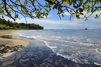 Panama, Chiriqui province, Gulf of Chiriqui National Marine Park, Isla Palenque, playa Palenque south beach