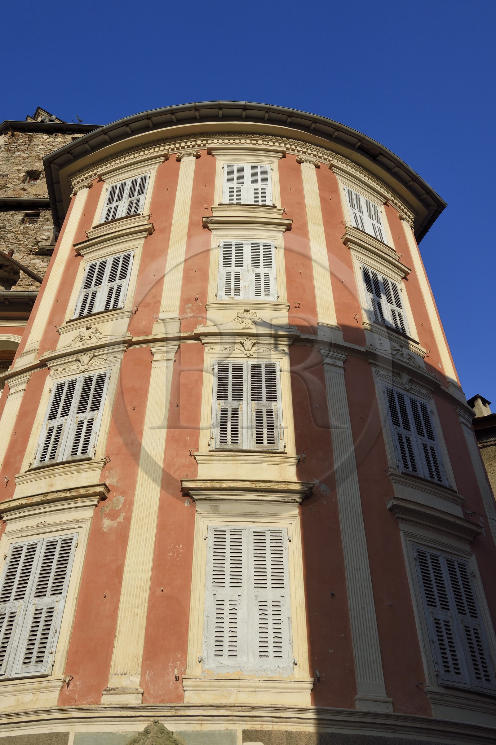 France, Alpes-Maritimes (06), vallée de la Roya (arrière-pays niçois), au pied du parc national du Mercantour, Saorge