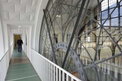 Allemagne, Berlin, Moabit, Hamburger Bahnhof, ancienne gare du XIXème siècle devenue en 1996 un musée d'art contemporain (Museum für Gegenwart)