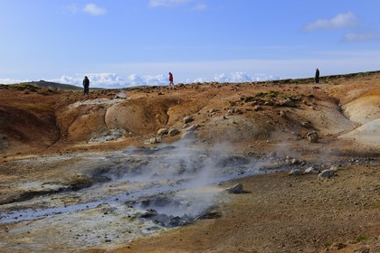 Islande, Région de Reykjavik, vallée de Krisuvik, solfatares et fumerolles de la zone géothermique de Seltun