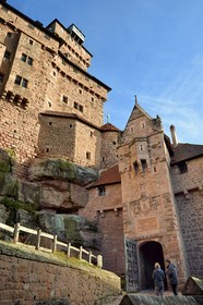 France, Bas Rhin, Orschwiller, Alsace Wine Road, Haut Koenigsbourg Castle, south lodging house overlooked by the dungeon and the gate of honor entrance tower