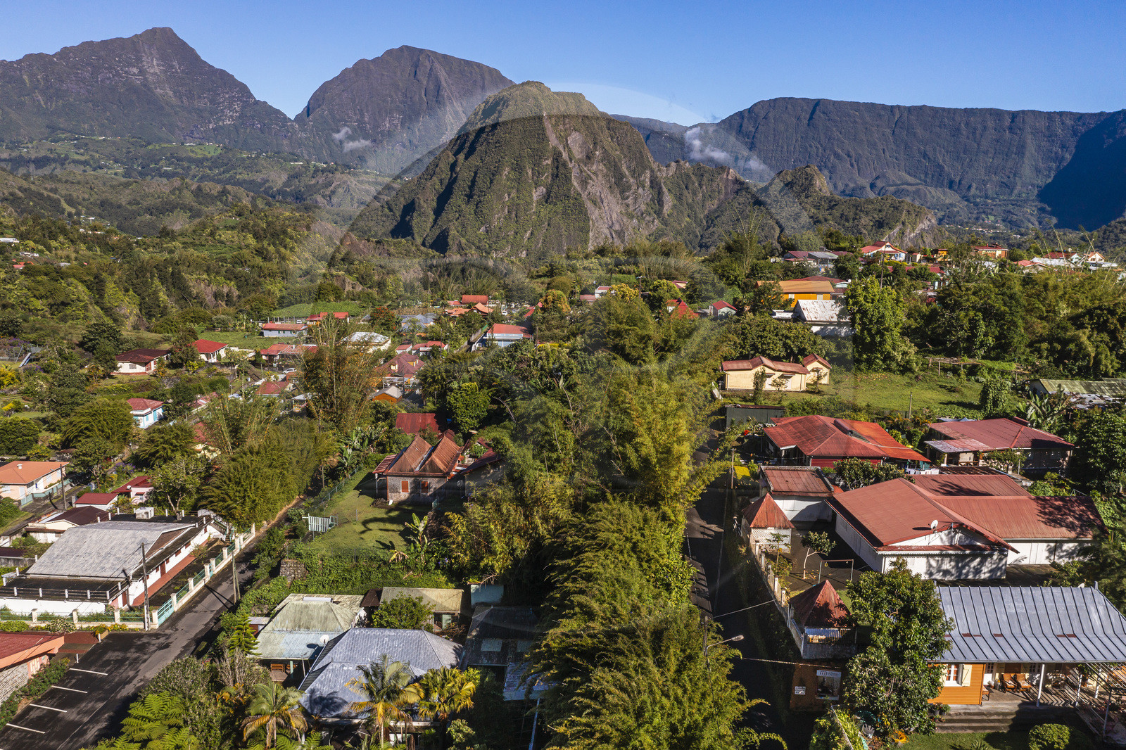 France, Ile de la Reunion, Cirque de Salazie, classé Patrimoine Mondial de l'UNESCO, Hell-Bourg, labellisé les Plus Beaux Villages de France, le Piton d'Anchaing en arrière plan (vue aérienne)