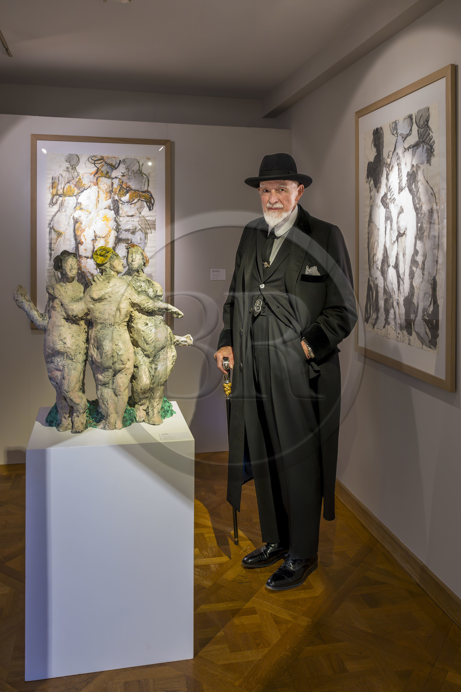 France, Paris (75), Musée Maillol, le peintre et sculpteur allemand Markus Lüpertz lors de son exposition en dialogue avec l'oeuvre d'Aristide Maillol, Les 3 Grâces (3 Grazien) 2000, bronze peint