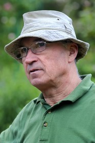 France, Eure (27), Giverny, le jardin de Claude Monet, l'ancien jardinier en chef Gilbert Vahé