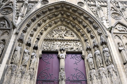 France, Paris (75), île de la Cité, la cathédrale Notre-Dame, portail sud