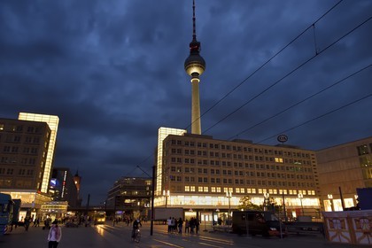 Allemagne, Berlin, quartier de Berlin-Mitte, Alexanderplatz et la tour de la télévision