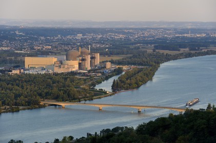France, Isere, communes of Saint Alban du Rhone and Saint Maurice l'Exil, Saint Aban nuclear power plant along the Rhone river