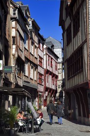 France, Seine-Maritime (76), Rouen, maisons à pans de bois rue de la Vicomte