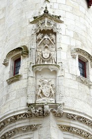 France, Charente-Maritime (17), La Rochelle, détail des blasons ornant la tour beffroi de l'Hôtel de Ville