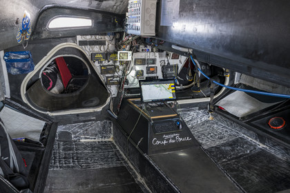 France, Vendée (85), Les-Sables-d'Olonne, le skipper Manuel Cousin en entrainement sur son voilier monocoque de 60 pieds IMOCA Coup de Pouce