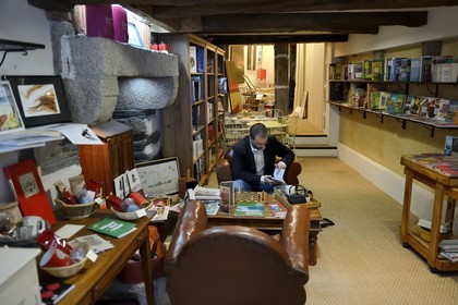 France, Finistere, Morlaix, cafe and bookstore A La Lettre The