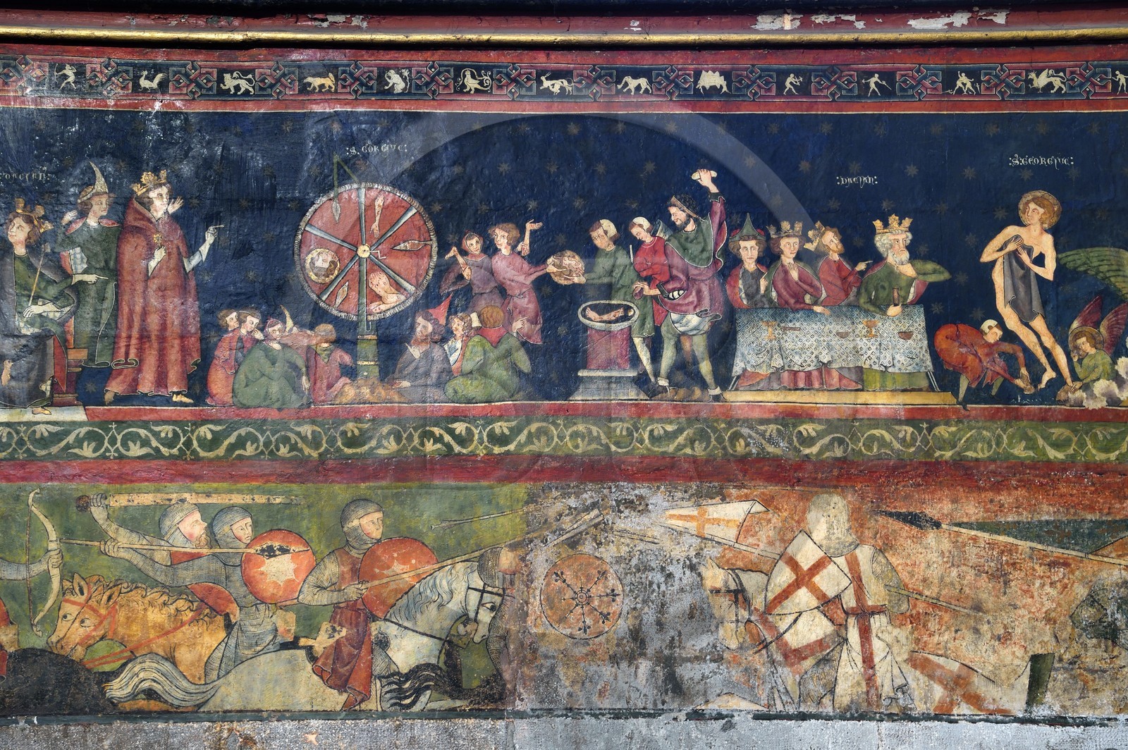 France, Puy-de-Dôme (63), Clermont-Ferrand, cathédrale Notre-Dame de l'Assomption du XIIIe siècle, chapelle Saint-Georges, scènes du martyre de saint Georges et, en dessous illustrant le miracle de Saint-Georges, un combat équestre où les croisés mettent en fuite les sarrasins