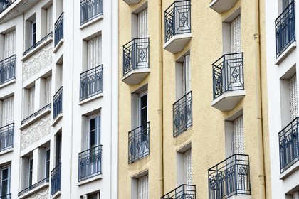 France, Allier (03), Vichy, l’ancien Hotel des Célestins devenu Lycée des Célestins, en forme de paquebot et de style Art Déco