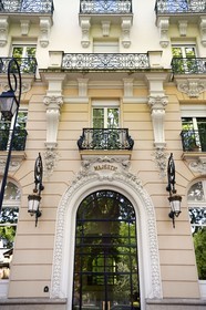 France, Allier (03), Vichy, l'ancien Hotel le Majestic dans la rue Petit construit en 1907 par l’architecte Henri Mignan