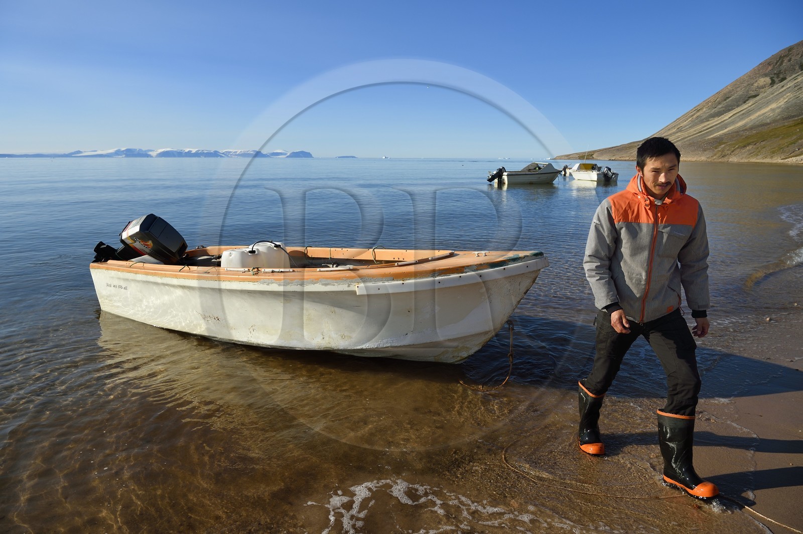 Greenland, North West coast, Murchison sound north of Baffin Bay, Siorapaluk, the most nothern village from Greenland, the inhabitants move mostly by boat in the summer for hunting