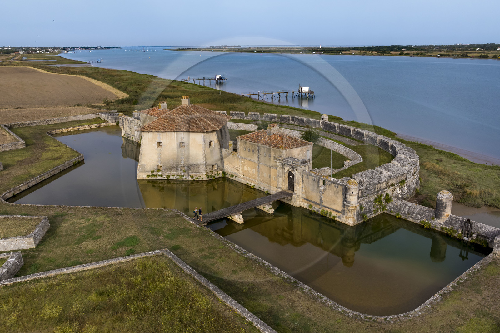 France, Charente-Maritime (17), Saint-Nazaire-sur-Charente, le Fort Lupin au bord de la Charente construit par Vauban (vue aérienne)