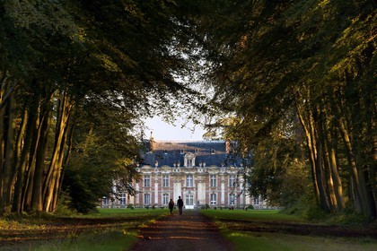 France, Seine-Maritime, Pays de Caux, Tourville sur Arques, château de Miromesnil, birthplace of the French writer Guy de Maupassant, North facade at the end of a tree-lined driveway