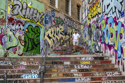 France, Bouches-du-Rhône (13), Marseille, quartier du Panier, graffitis dans l'escalier de la place de Lorette