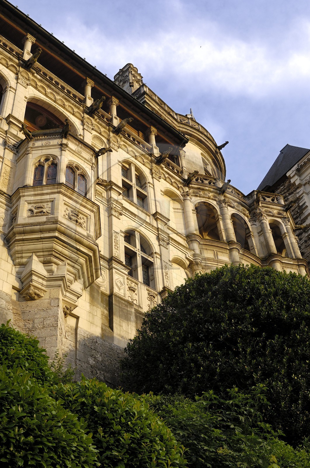 France, Loir-et-Cher (41), vallée de la Loire classée au Patrimoine Mondial de l'UNESCO, château de Blois, façade de l'aile François 1er